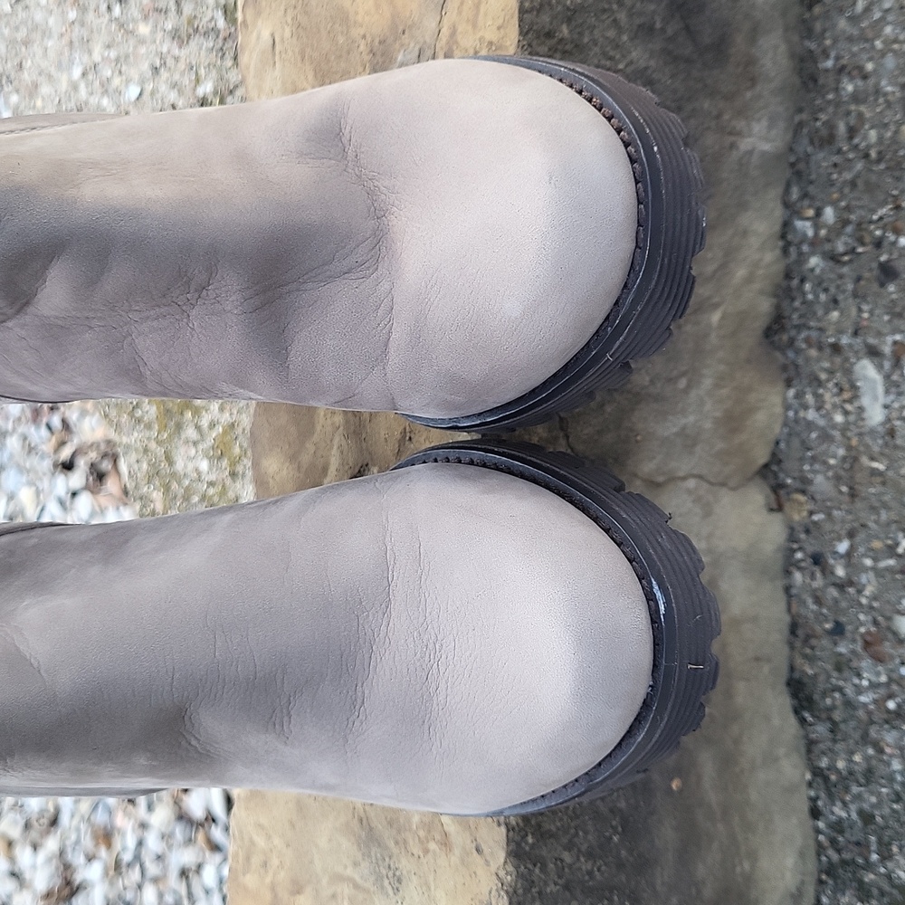 Gibson And Latimer Ankle Boot - Like New - image 2